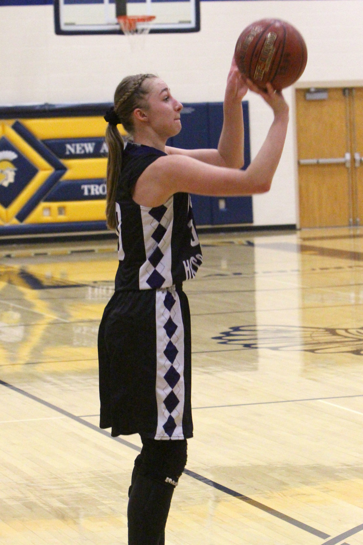 Lake Holcombe at New Auburn girls basketball 2-14-19